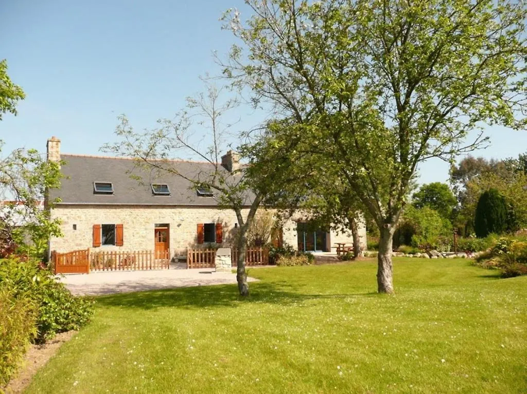 Maison d'hôtes Hotel La Ferme du Père à Kermorocʼh France