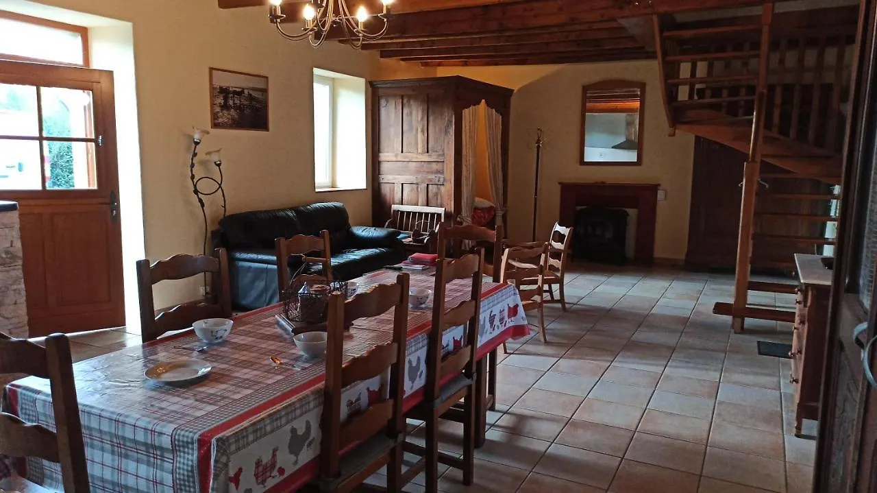 Hotel La Ferme du Père à Kermorocʼh 0*,  France